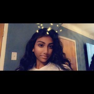 Meet your Posher, Annalise